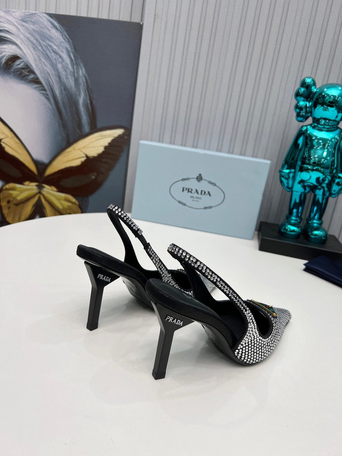 HIGH-HEEL SLING BACK PUMPS IN BLACK SATIN WITH WHITE CRYSTALS