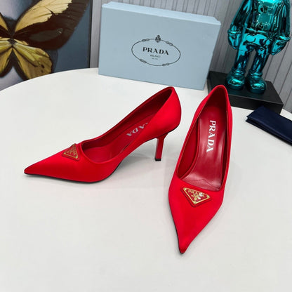 HIGH-HEEL PUMPS IN RED SATIN