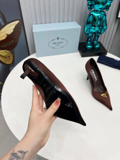 HIGH-HEEL PUMPS IN CHOCOLATE BROWN SATIN