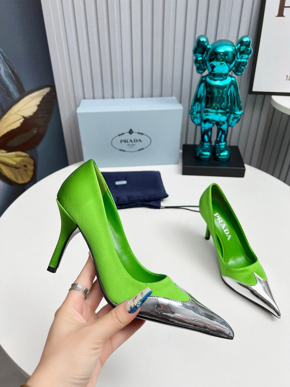 HIGH POINTED-TOE PUMPS IN LIME GREEN MIX SILVER SATIN