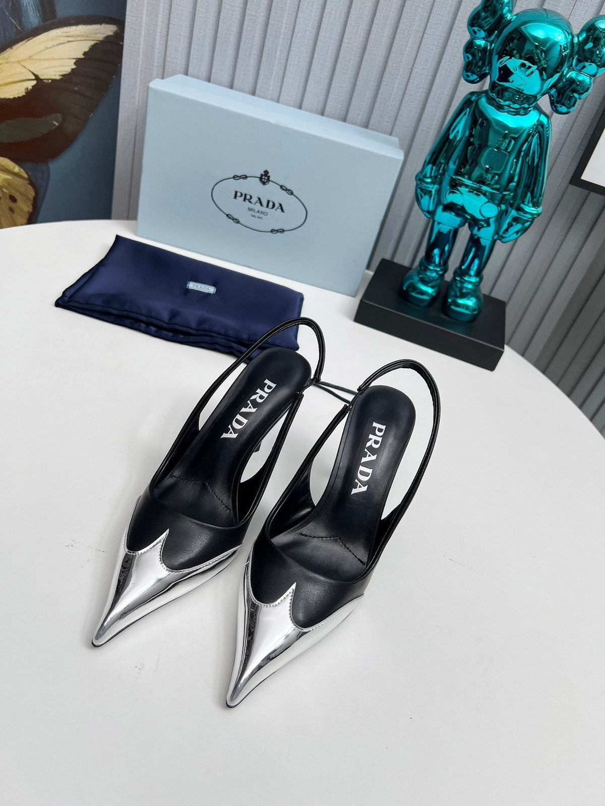 HIGH SLING BACK PUMPS IN SILVER MIX BLACK CALFSKIN
