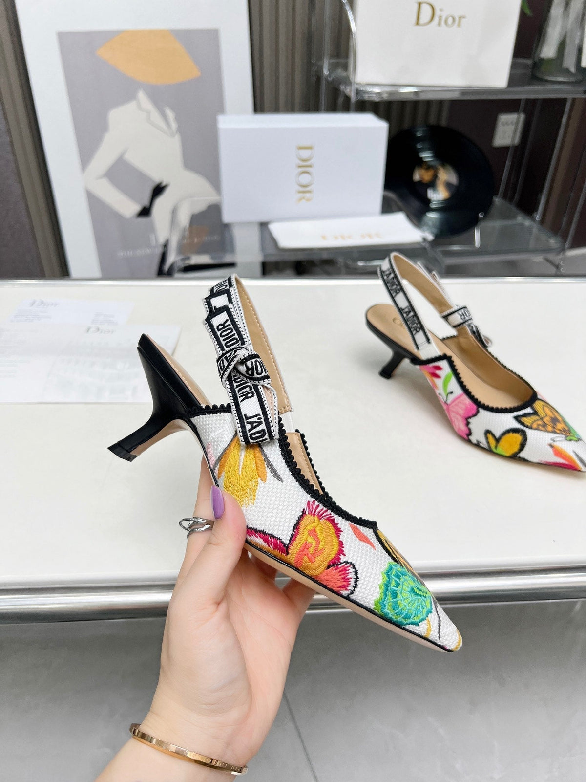 J'ADIOR SLINGBACK PUMP COLORFUL NATURAL RAFFIA AND EMBROIDERED COTTON 65 MM 130844