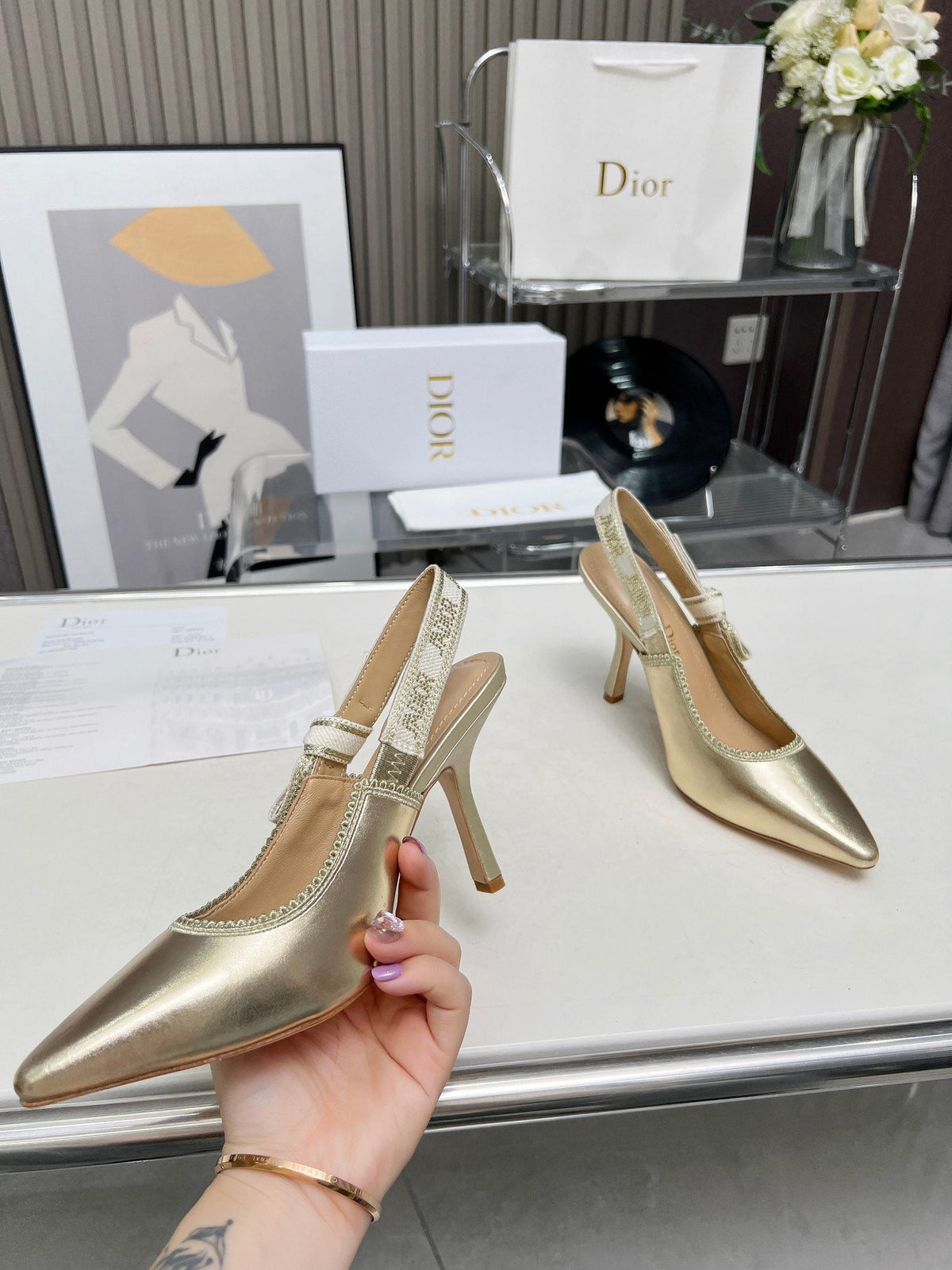 J'ADIOR SLINGBACK PUMP LIGHT GOLD CALFSKIN AND EMBROIDERED FABRIC 10 CM