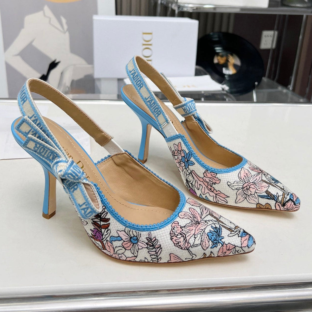 J'ADIOR SLINGBACK PUMP COLORFUL NATURAL RAFFIA AND EMBROIDERED COTTON 10 CM 130858
