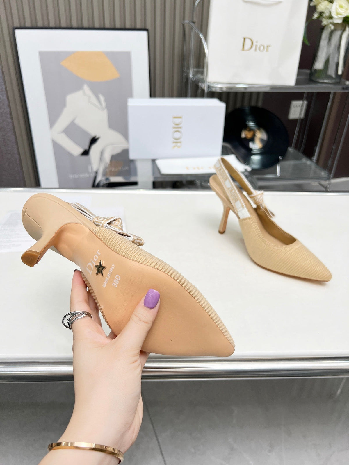 J'ADIOR SLINGBACK PUMP NATURAL RAFFIA AND BEIGE EMBROIDERED COTTON 10 CM