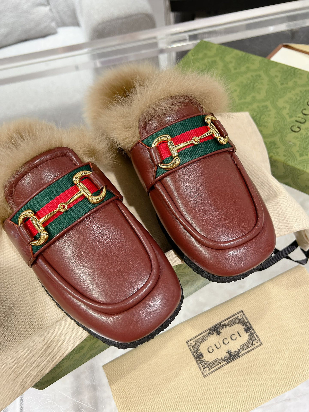 HORSEBIT MULE WITH WEB IN WINE RED CALFSKIN MIX MINK FUR