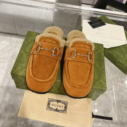 HORSEBIT MULE IN BRONZE ORANGE SUEDE AND FLEECE LINING