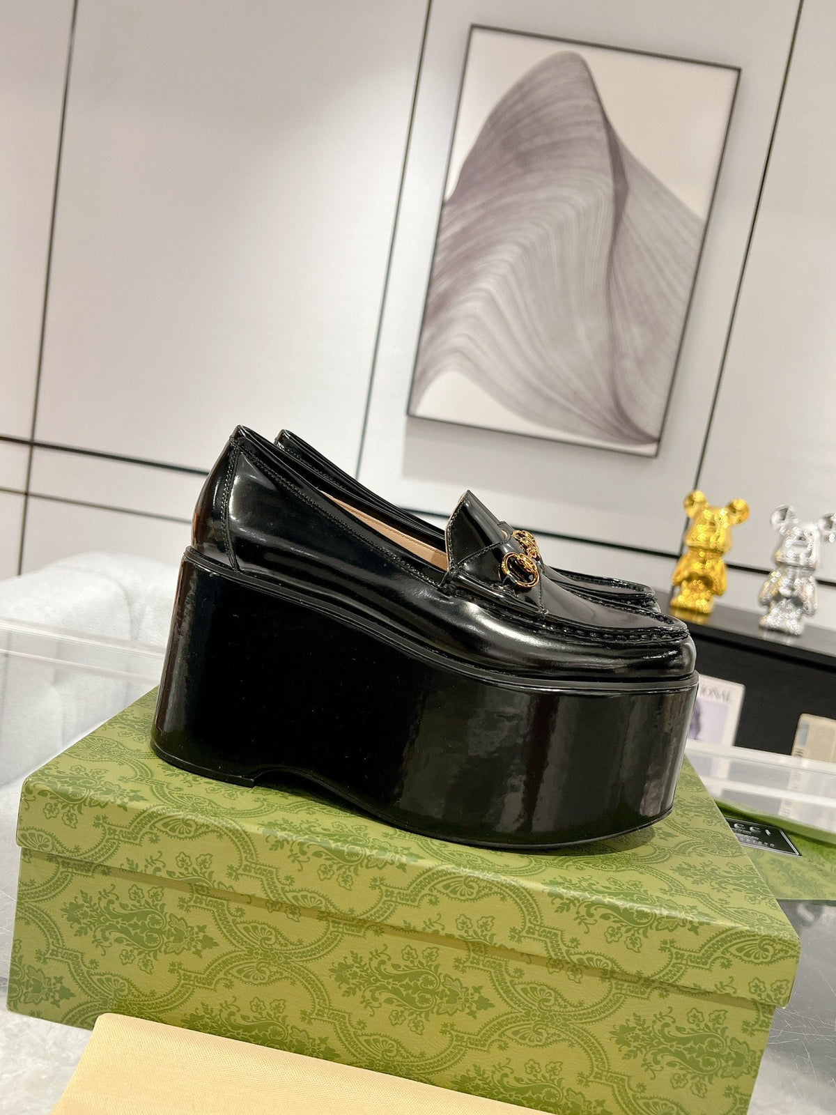 GG HORSEBIT PLATFORM LOAFER GLOSSY BLACK CALFSKIN