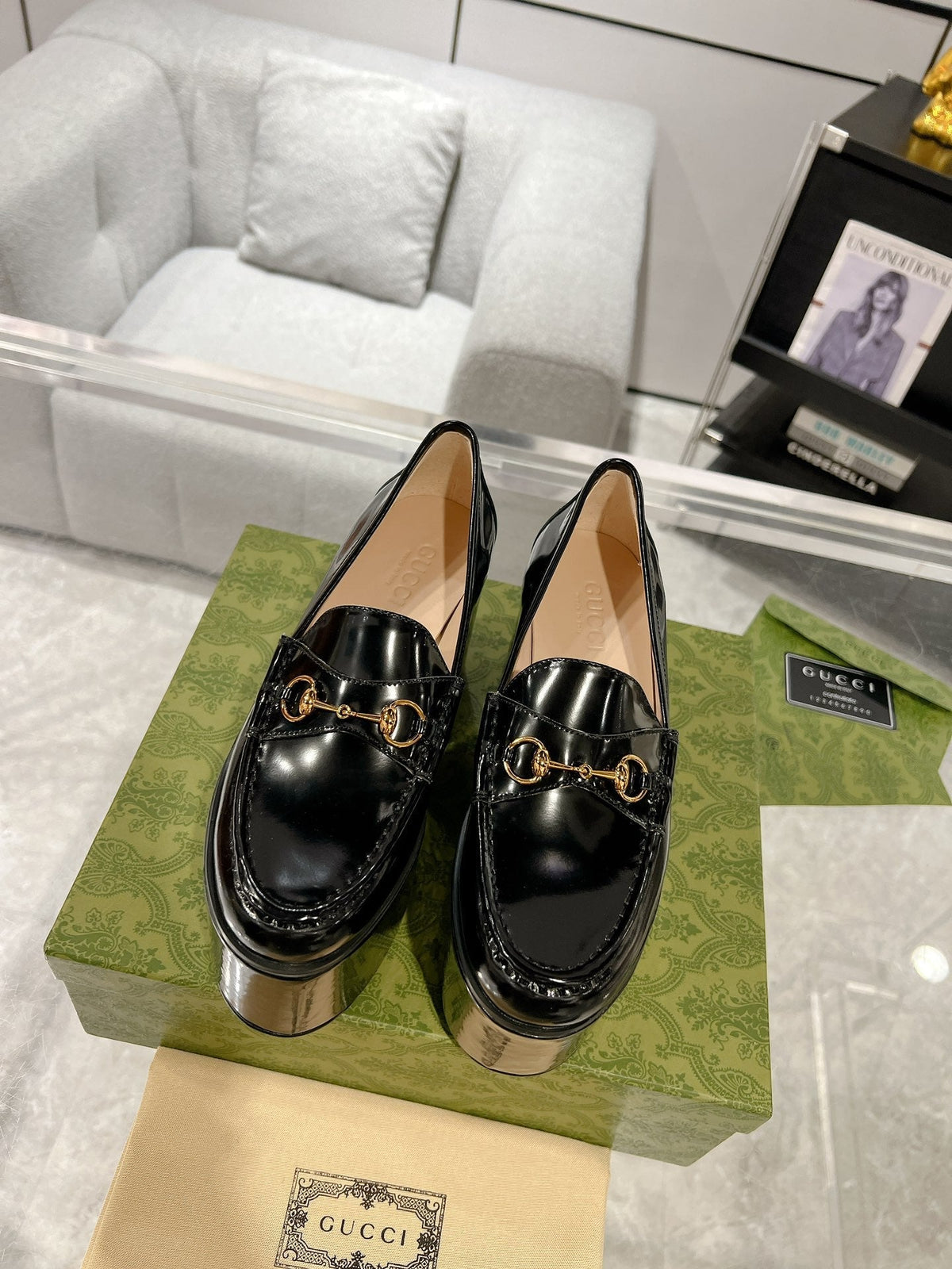 GG HORSEBIT PLATFORM LOAFER GLOSSY BLACK CALFSKIN