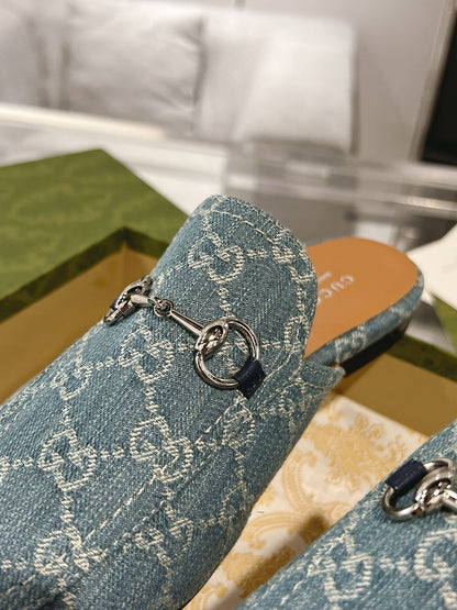 MEN'S MULE WITH HORSEBIT IN SAPHIRE BLUE MONOGRAM JACQUARD FABRIC