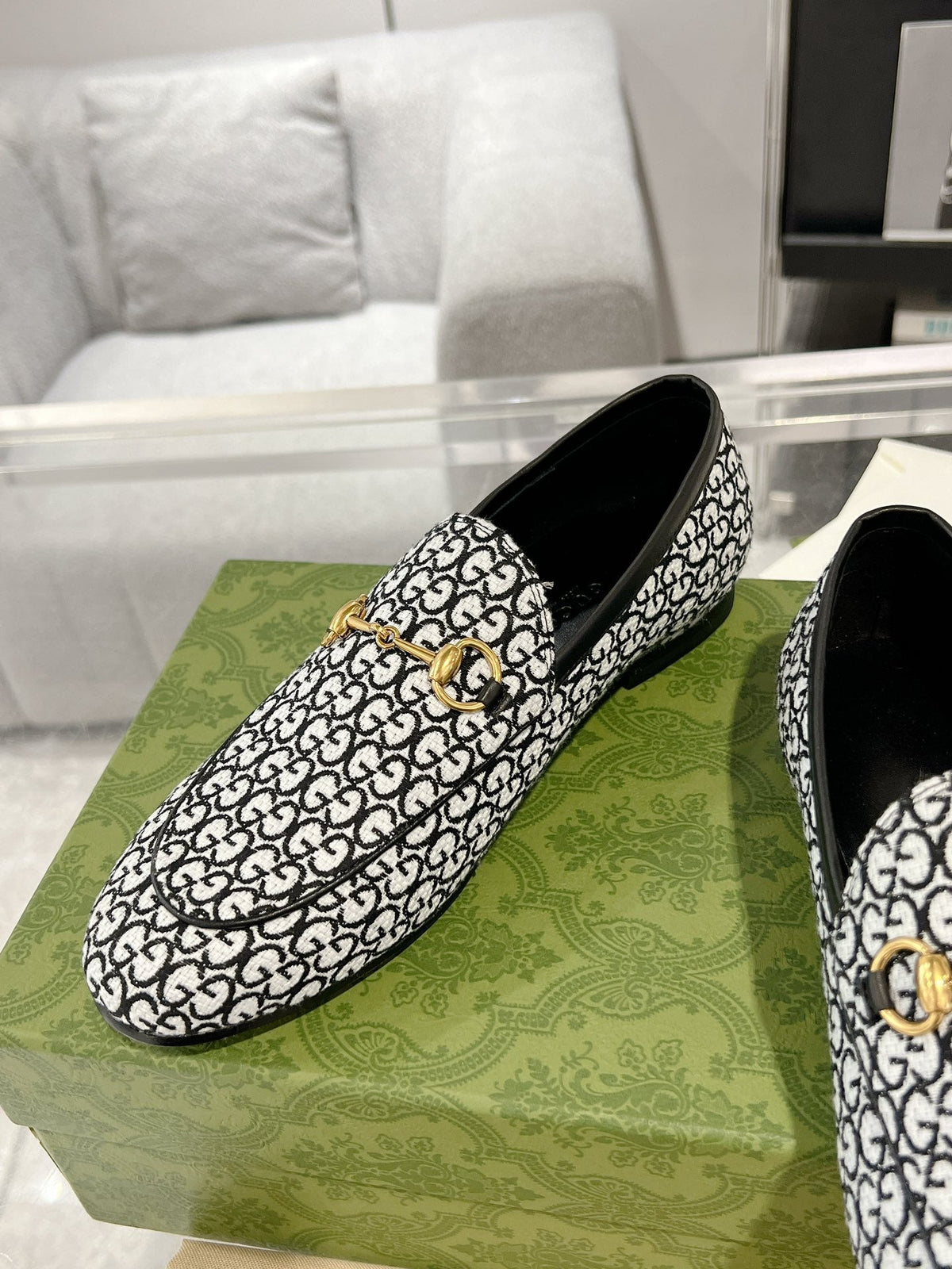 MEN'S LOAFER WITH HORSEBIT IN BLACK MIX WHITE MONOGRAM JACQUARD FABRIC