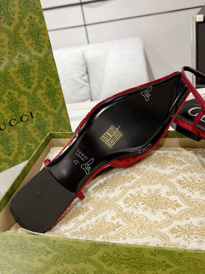 SLINGBACK FLATS IN CHERRY RED VELVET