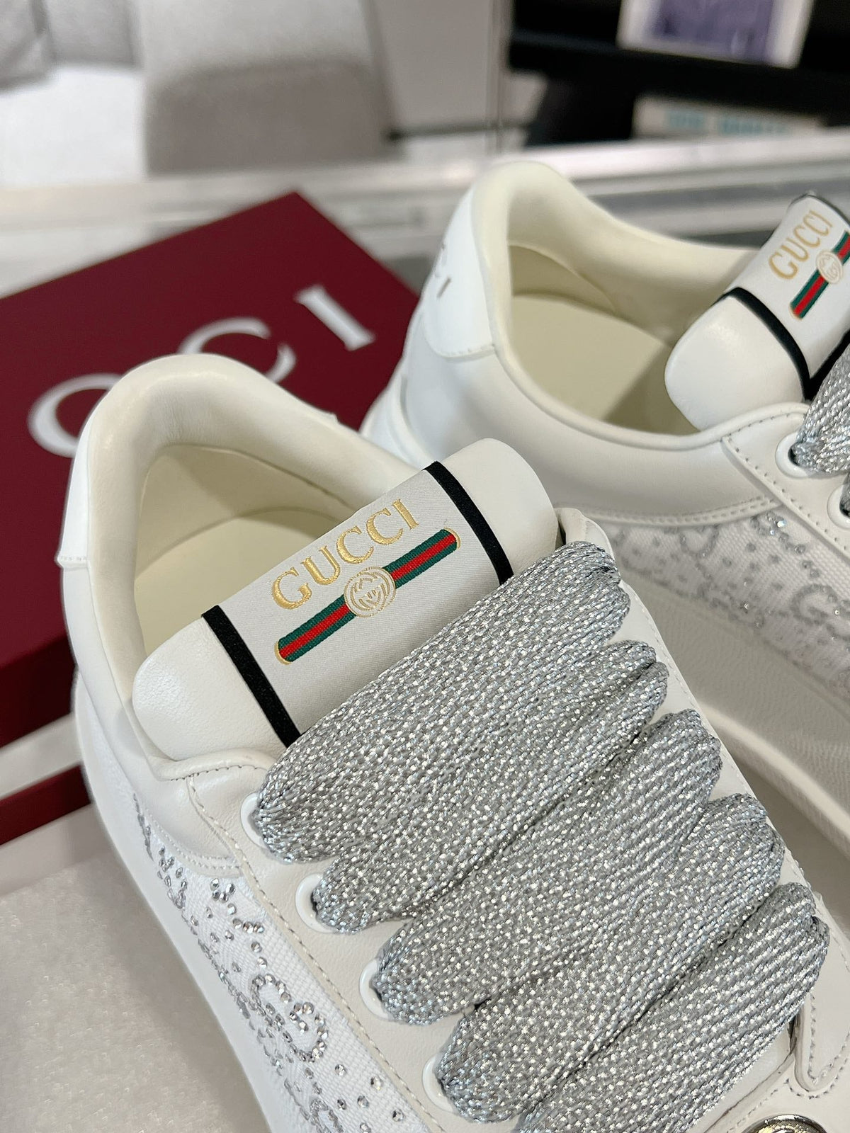 GG SCREENER SNEAKER WITH CRYSTALS IN IVORY BEIGE MIX RHINO GRAY CALFSKIN