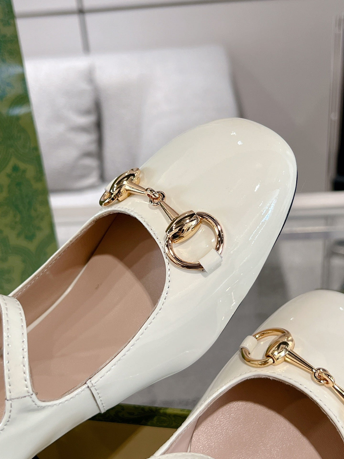 HORSEBIT MARY JANE HEEL IN WHITE CALFSKIN GOLD HARDWARE