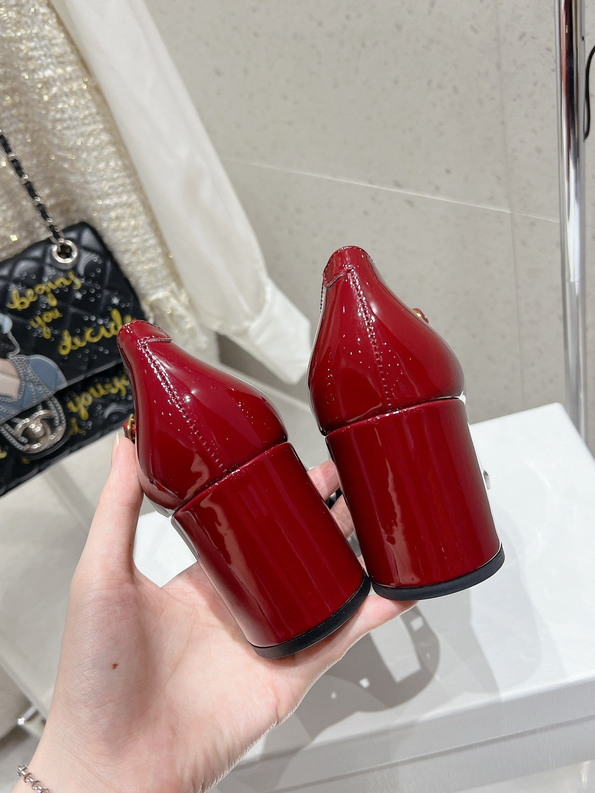HIGH MARY JANE SHOES IN GARNET RED PATENT CALFSKIN