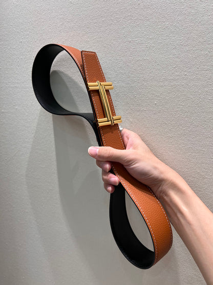 HM TRAVERSE BELT BUCKLE & REVERSIBLE BRONZE BROWN LEATHER STRAP 38 MM GOLD HARDWARE