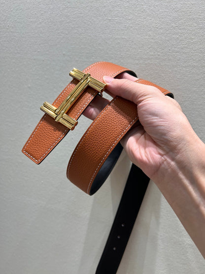 HM TRAVERSE BELT BUCKLE & REVERSIBLE BRONZE BROWN LEATHER STRAP 38 MM GOLD HARDWARE