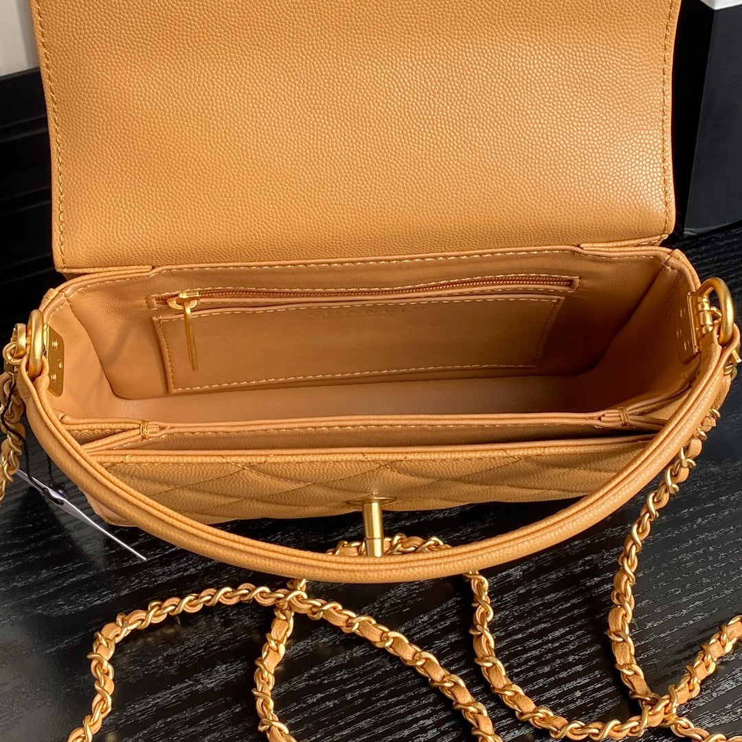 RETRO STYLE FLAP BAG 19 IN RAW SIENNE GRAINED CALFSKIN GOLD HARDWARE