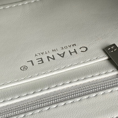 RETRO STYLE FLAP BAG 19 IN RHINO GRAY GRAINED CALFSKIN GOLD HARDWARE