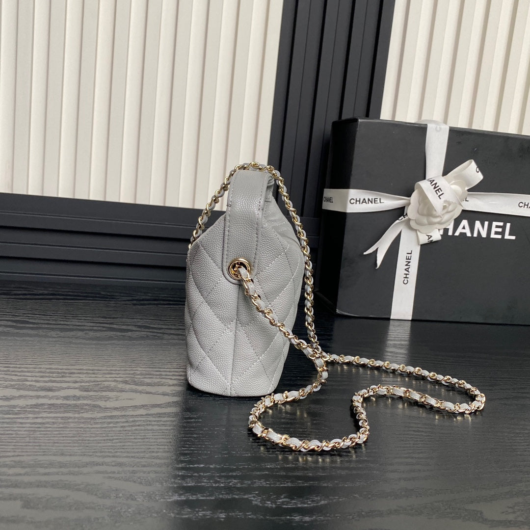 HOBO BAG 21 IN RHINO GRAY GRAINED CALFSKIN GOLD HARDWARE