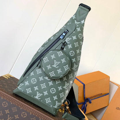 DUO CROSSBAG BAG 42 IN GREEN AND WHITE MONOGRAM SHADOW COWHIDE