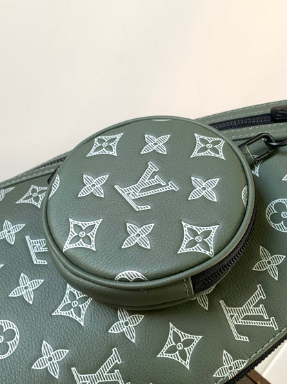 DUO CROSSBAG BAG 42 IN GREEN AND WHITE MONOGRAM SHADOW COWHIDE