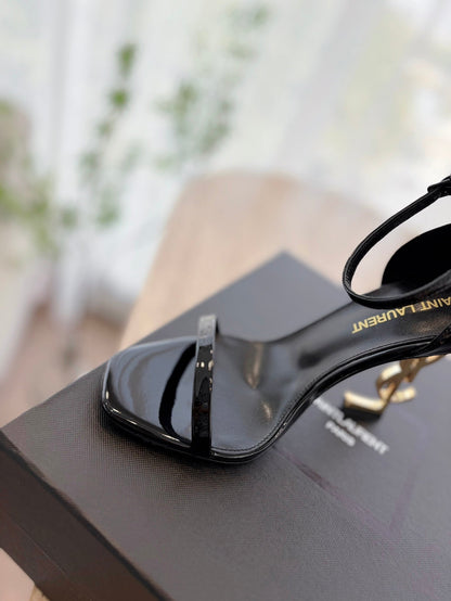 CLASSIC HIGH HEELS 10 CM IN BLACK PATENT CALFSKIN