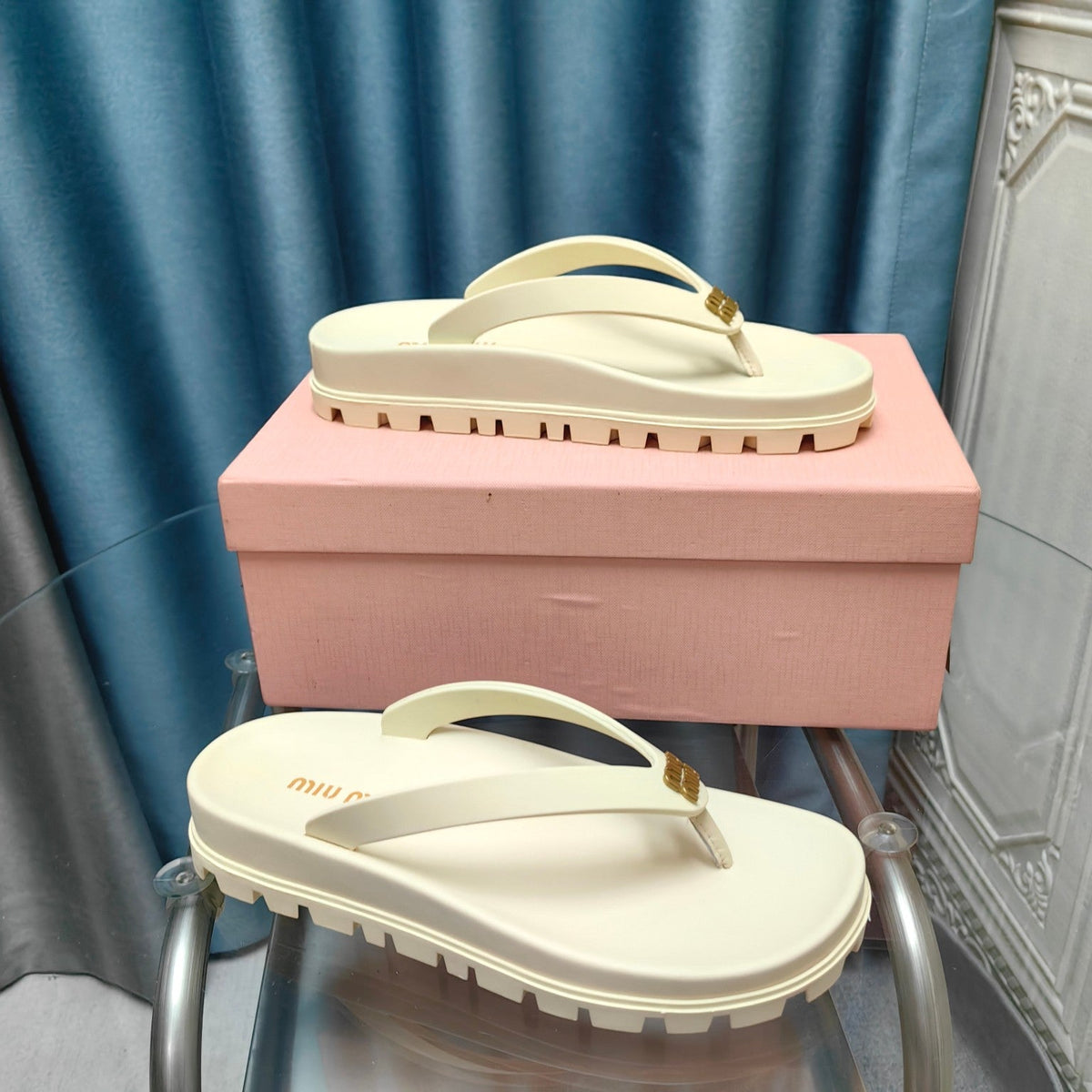 Flip Flop Sandals Macaroon Cream Calfskin