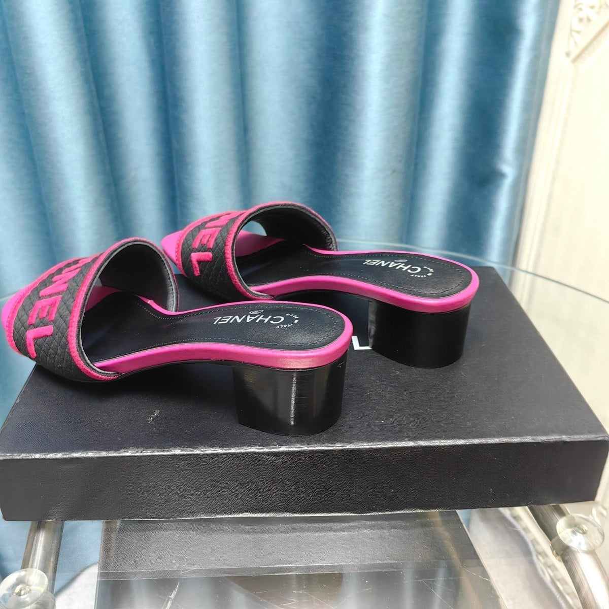 MULE SANDAL 45 BLACK PINK FABRIC EMBROIDERY