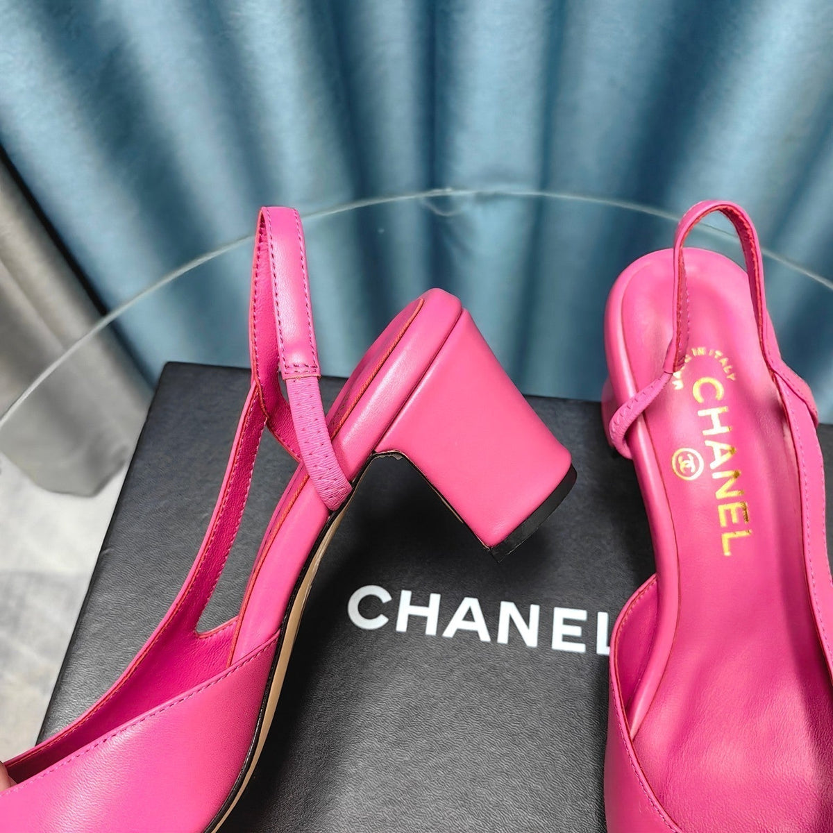 HIGH SLINGBACKS IN BARBIE PINK MIX BLACK LAMBSKIN