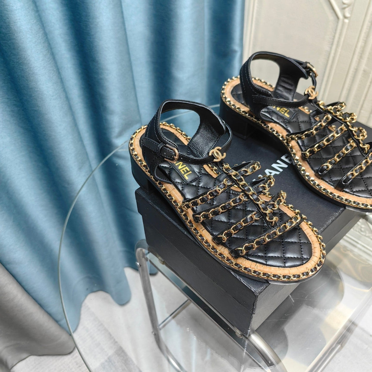 HIGH SANDALS WITH THREE STRAPS IN BLACK CALFSKIN