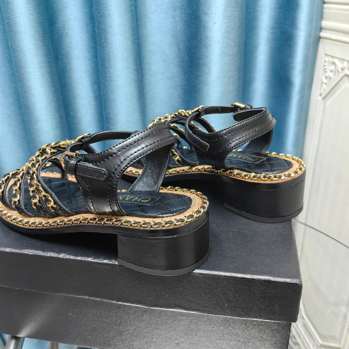 HIGH SANDALS WITH THREE STRAPS IN BLACK CALFSKIN