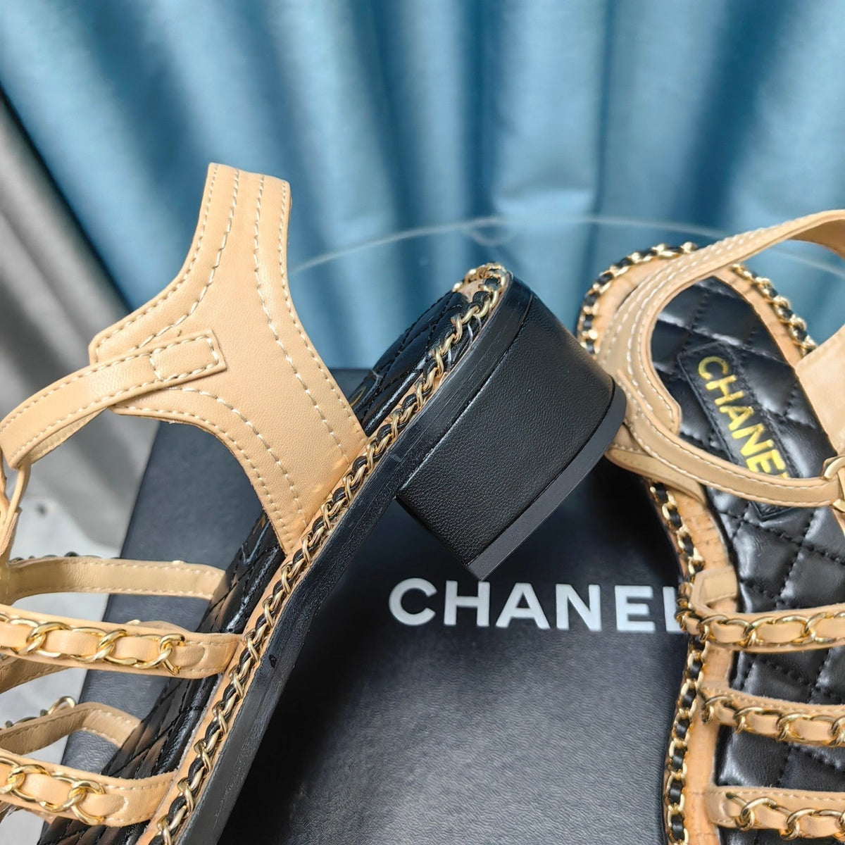 HIGH SANDALS WITH THREE STRAPS IN DARK CREAM CALFSKIN