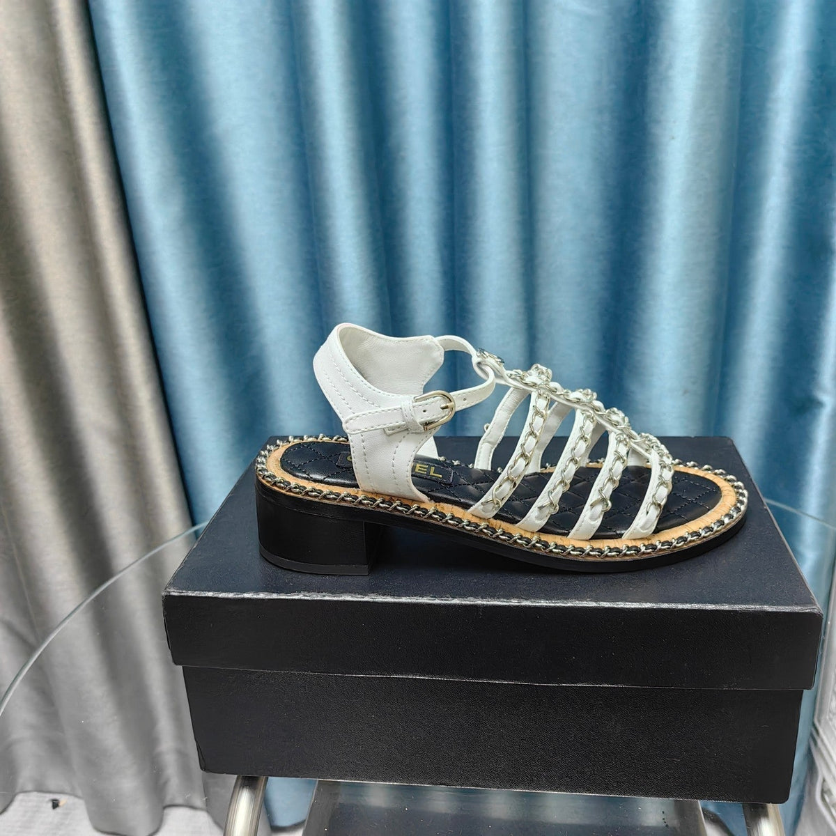 HIGH SANDALS WITH THREE STRAPS IN WHITE CALFSKIN