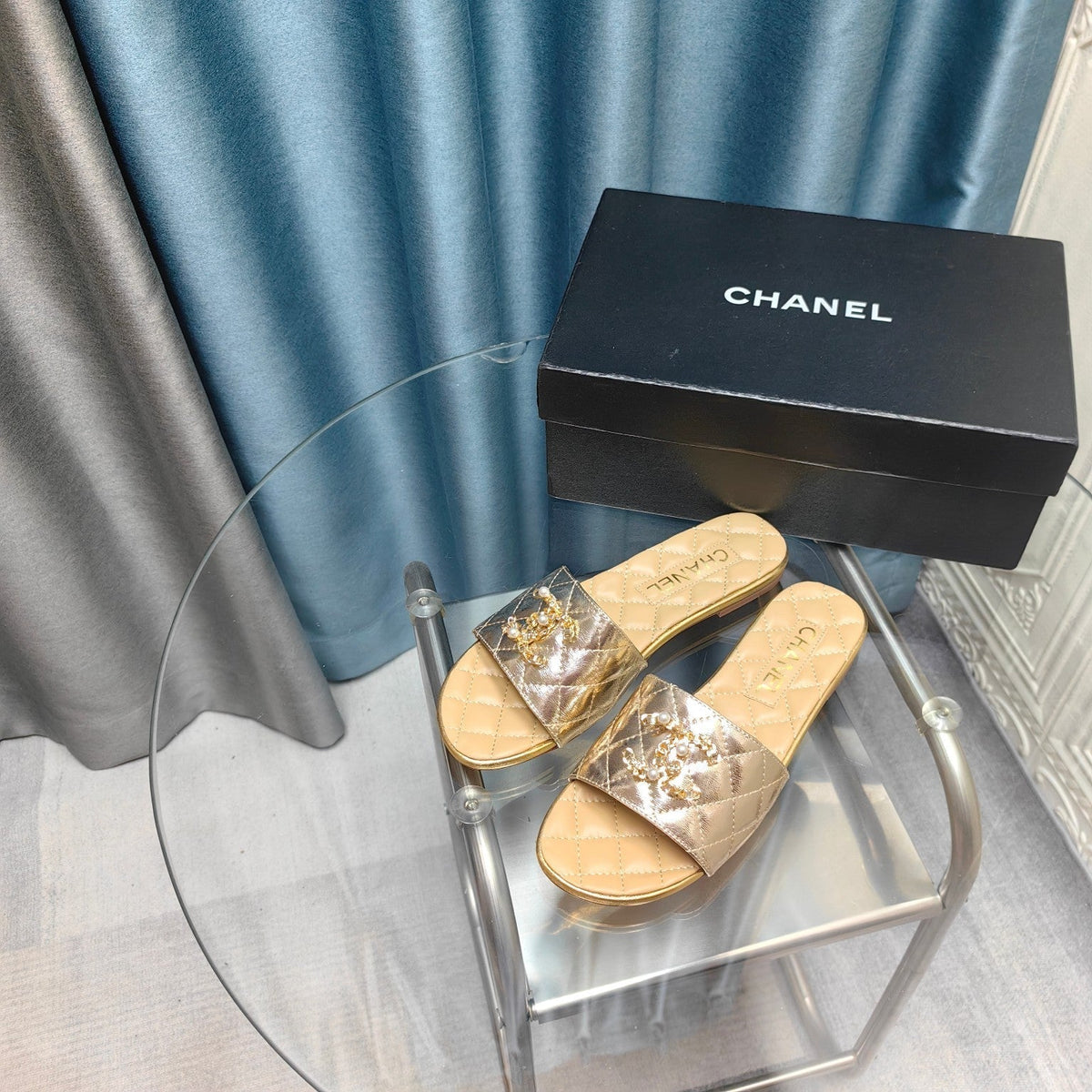 QUILTED SLIPPERS SILVER MIX BEIGE CREAM SHEEPSKIN