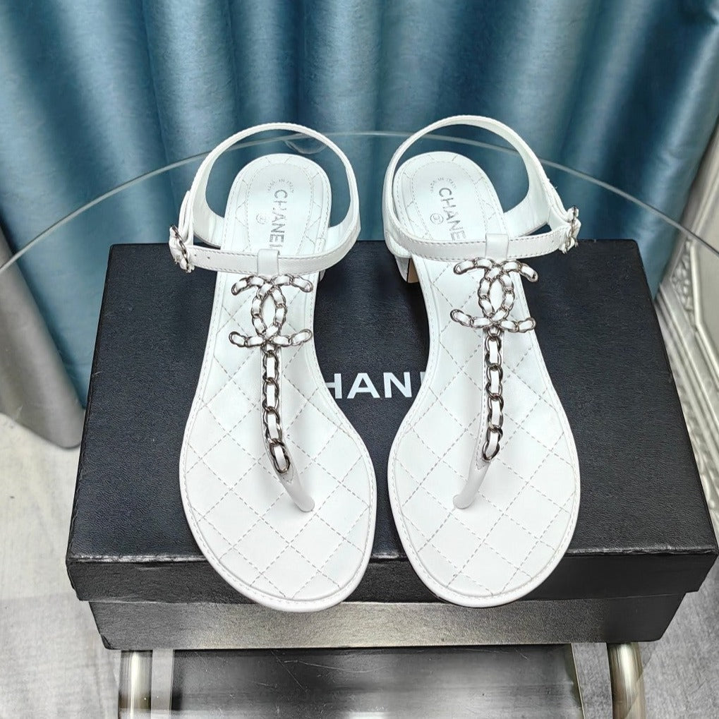 CLASSIC THONG SANDALS WHITE LAMBSKIN WITH PEARL BUCKLE