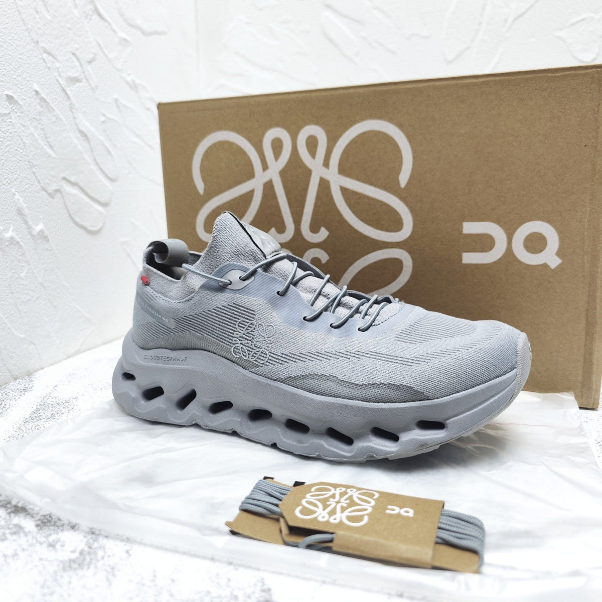 CLOUDTILT SNEAKER IN SHARK GRAY RECYCLED POLYESTER