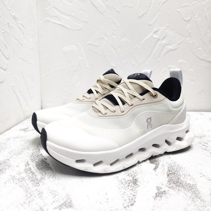 CLOUDTILT 2.0 SNEAKER PALE GRAY CALFSKIN AND BREATHABLE MESH