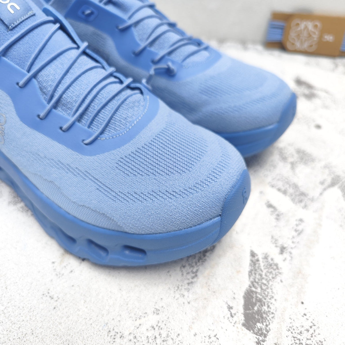 CLOUDTILT SNEAKER IN CORNFLOWER BLUE RECYCLED POLYESTER
