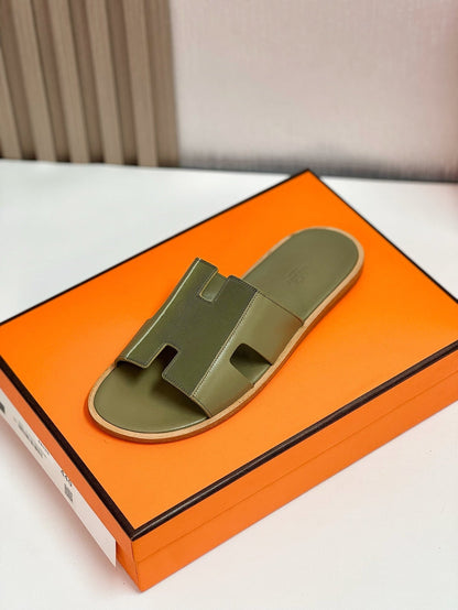 IZMIR SANDAL OLIVE MIX MOSS LAMBSKIN