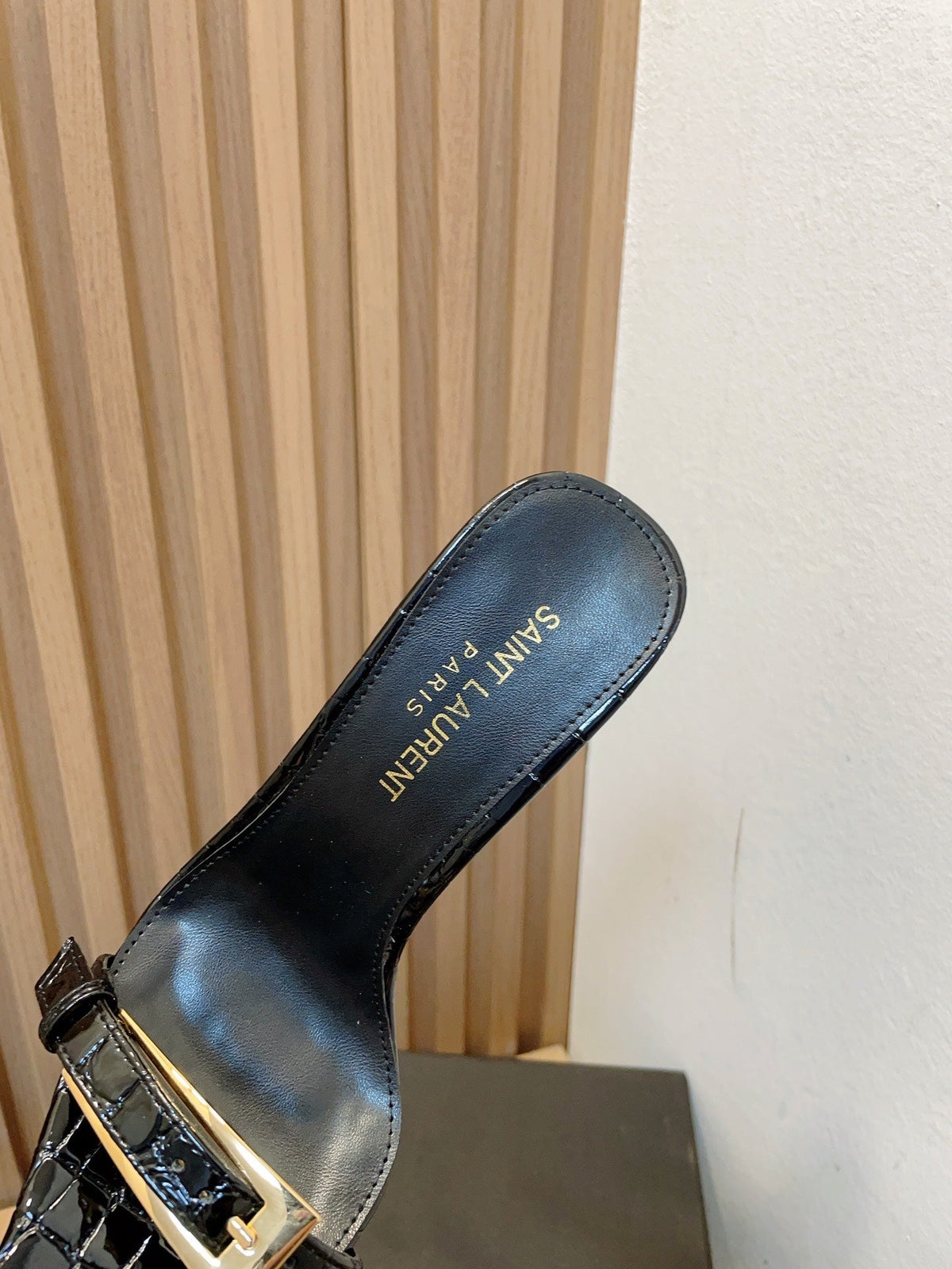 SL SQUARE TOED NUIT PUMPS BLACK CALFSKIN