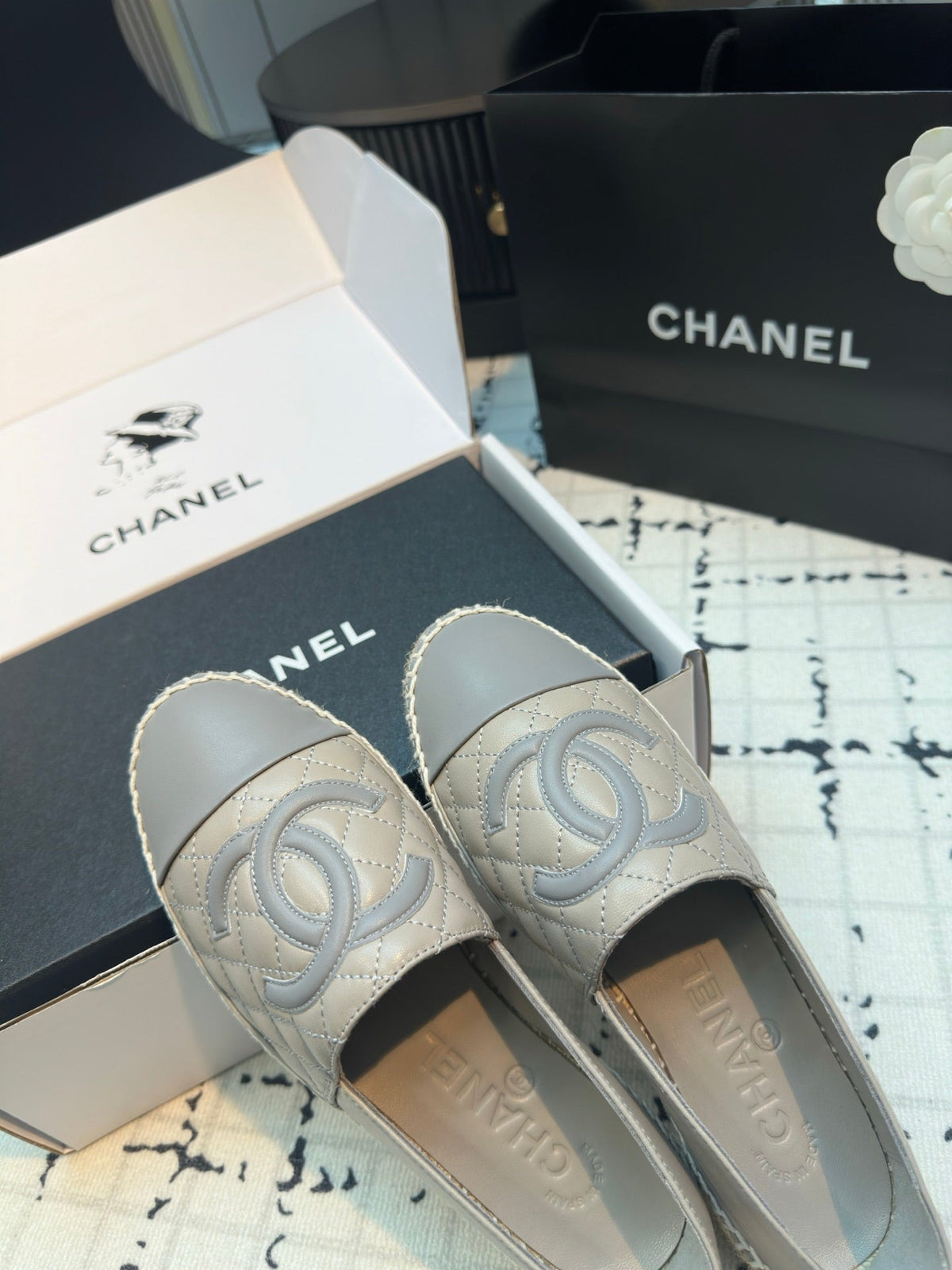 ESPADRILLES LOAFERS IN FLINT GREY LAMBSKIN