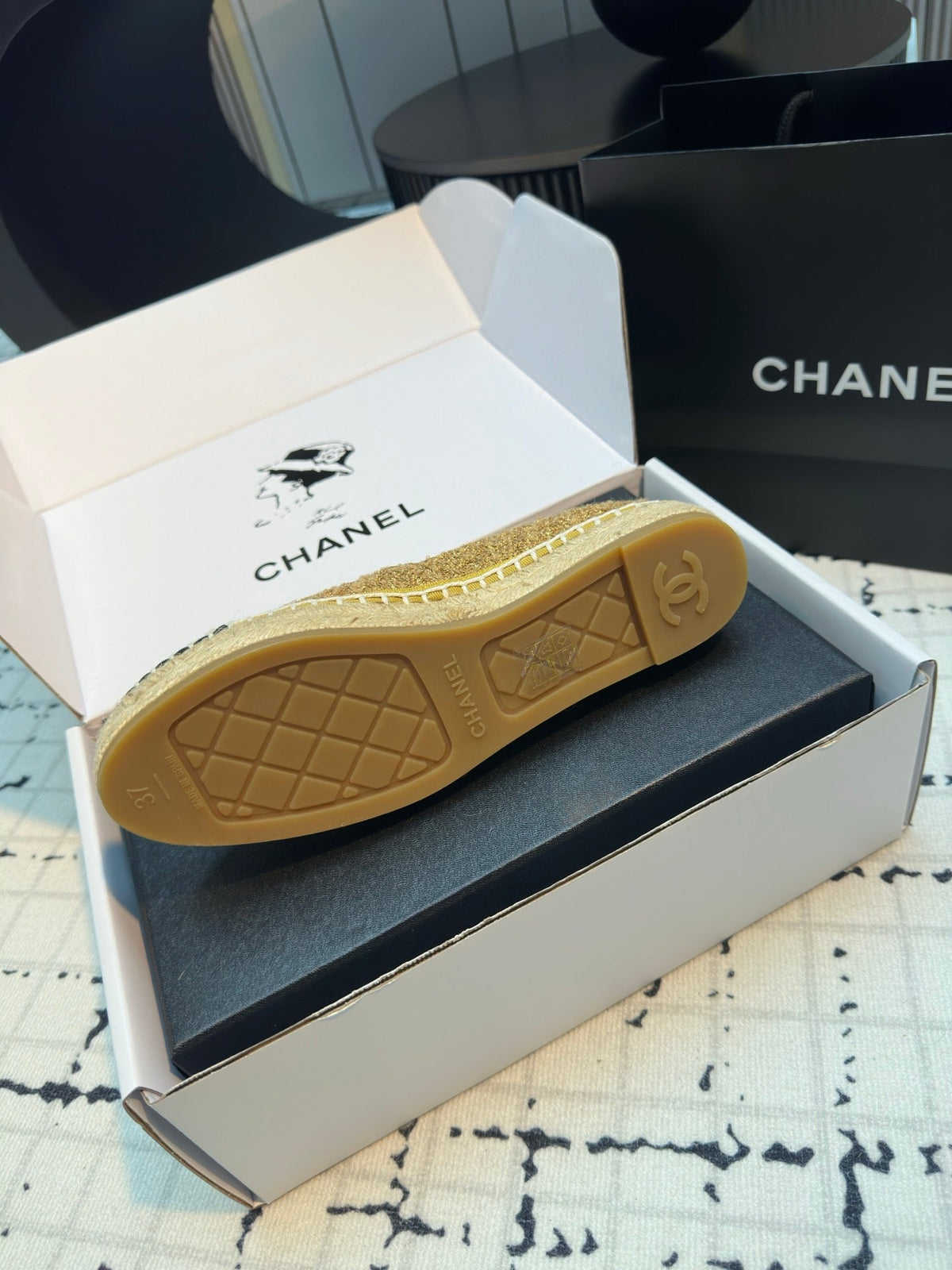 ESPADRILLES LOAFERS IN METALIC GOLD TWEED AND BLACK SATIN