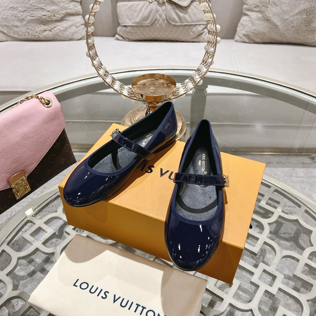 MARY JANE SHOES IN AEGEAN BLUE PATENT CALFSKIN