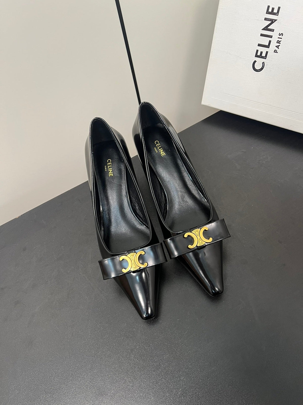TRIOMPHE POINTED-TOE HIGH PUMPS IN BLACK SHINY CALFSKIN