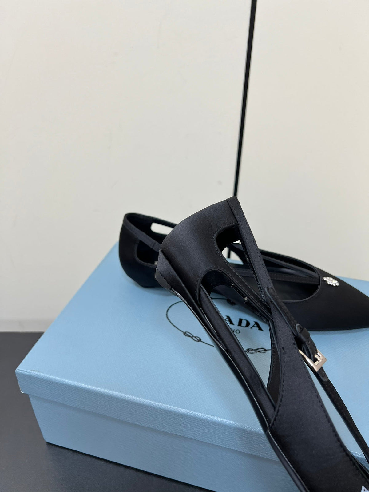 CUT-OUT BALLERINA FLAT IN BLACK SATIN ATTACHED BEAD BUCKLE