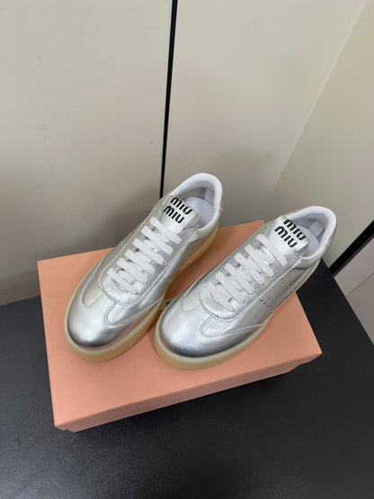 THICK-SOLED RETRO SNEAKERS IN SILVER METALLIC SMOOTH LAMBSKIN