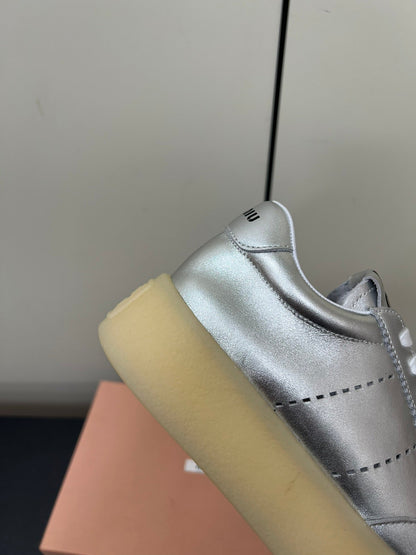 THICK-SOLED RETRO SNEAKERS IN SILVER METALLIC SMOOTH LAMBSKIN