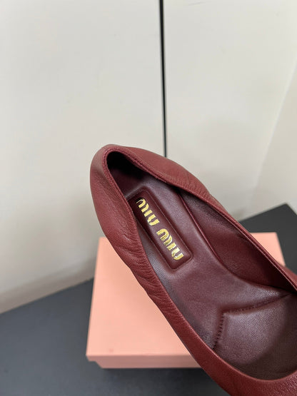 POINTED-TOE MID HEEL PUMPS IN TERRACOTTA SMOOTH LAMBSKIN
