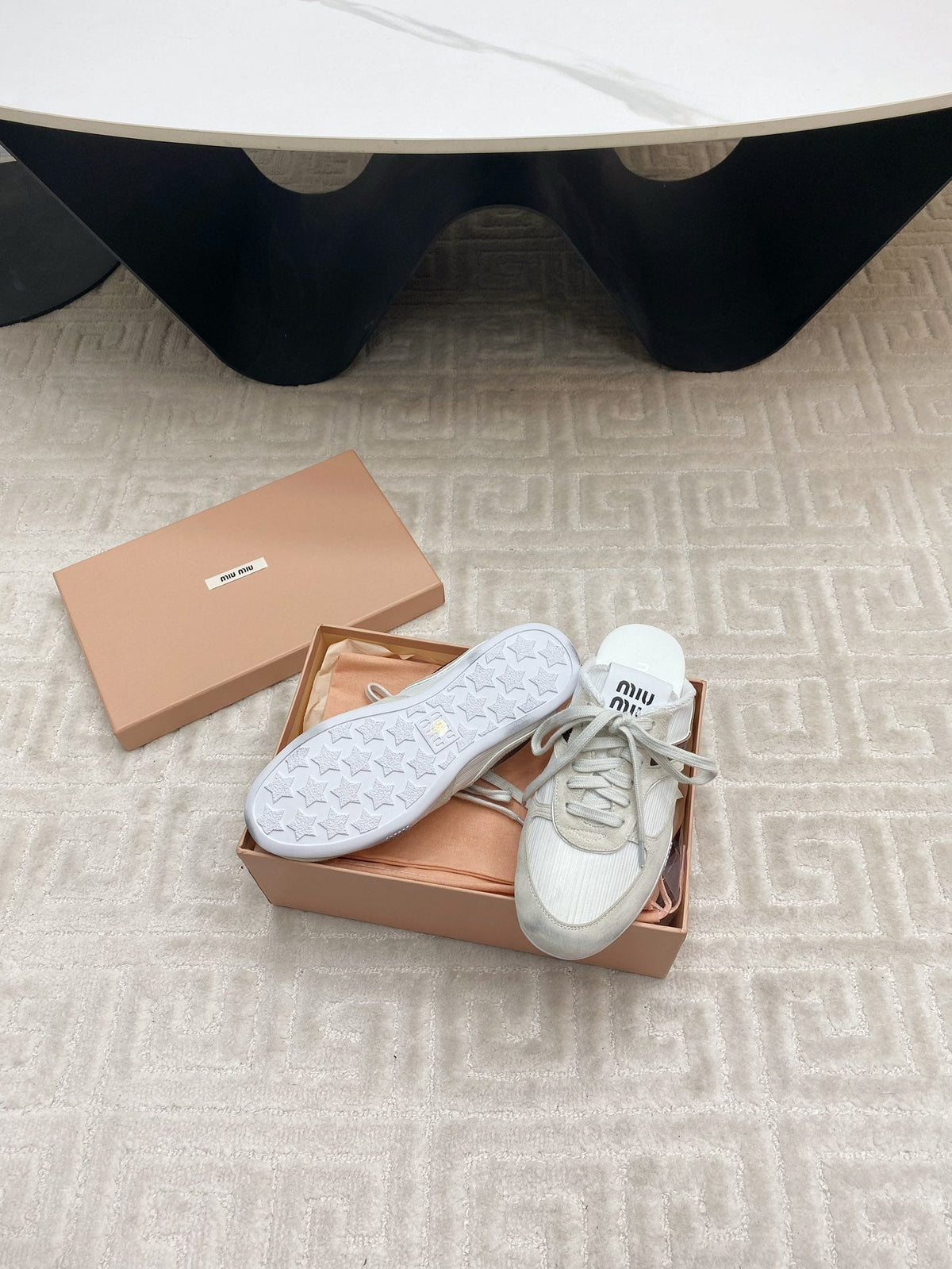 SNEAKER MULES IN WHITE MESH AND BEIGE SUEDE